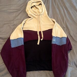 ALO Yoga Sweatshirt Hoodie with zipper-pocket, size small, burgundy, blue & tan.